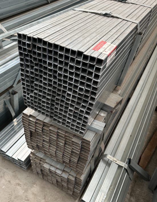 中山现货供应30*50*2镀锌方管50*80*3.0 20*20*1.5 20*40*2.0规格齐全
