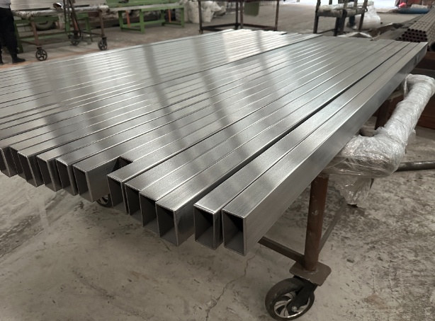 中山新能源汽车用不锈钢方管 现货